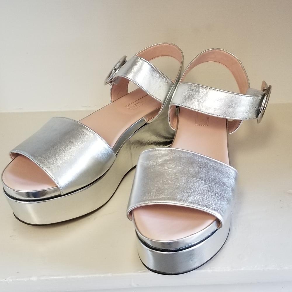 Avec les Filles Sz 9.5 Platform Sandals